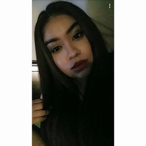 Meet your Posher, Melaniee